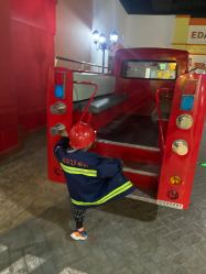 -成都星期8小镇(江宁南路店)