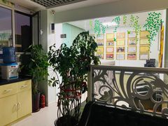 -美联众合动物医院(唯恩分院)