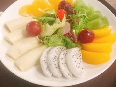水果沙拉-北语时光西餐厅