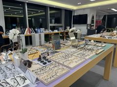 -Eziwish眼镜·蔡司授权店