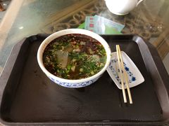 -吾穆勒蓬灰牛肉面·清真(北滨河中路店)