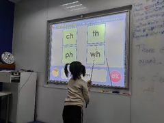 -奇尔思青少儿·语言·艺术·演讲(顾戴路店)