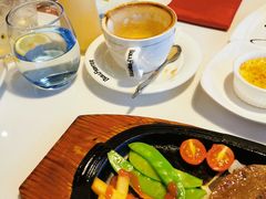 -爱丽丝牛排西餐厅(光谷步行街店)