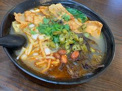 -柳大厨螺蛳粉(人民路总店)