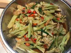 -大碗厨 25年老字号 现炒湘菜(四季天地店)