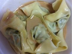 冷馄饨-潘国仙耳光馄饨(黄家阙路店)