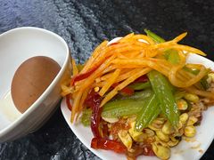 -云峰金顶兰州牛肉面(雄越店)