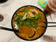 -肥汁米蘭香港米线(长宁来福士店)