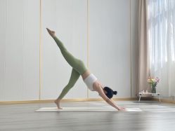 -亚太瑜伽普拉提学院