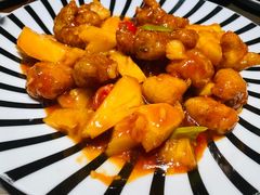 菠萝咕咾肉-隆喜元鱼汤包·海鲜(中联广场店)