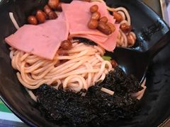 -星林居酸辣米线餐厅