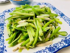-七的湖·晚芳亭·阳澄湖农家菜·大闸蟹(莲花岛店)