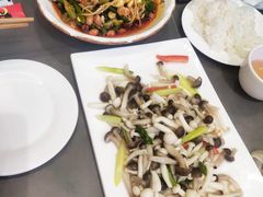 -陈熹公民族美食文化餐厅(中华广场店)