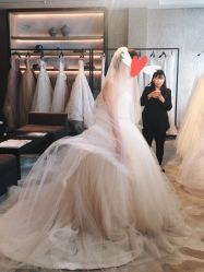 -Vera Wang婚纱礼服旗舰店
