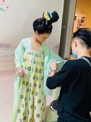 点击看大图 -盘子女人坊古装写真摄影(厦门总店)