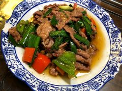 小炒黄牛肉-阿鹏故事云南野生菌火锅(人民路店)