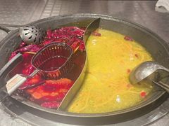 -朱光玉火锅馆(龙阳广场店)