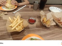 -必胜客(新中纬店)
