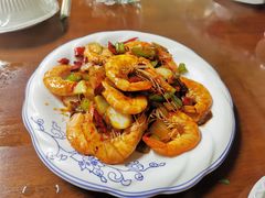 香辣虾-公寓家常菜馆(海军博物馆店)