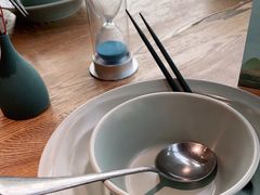 -蜜桃餐厅·伴山(湖滨商业街店)