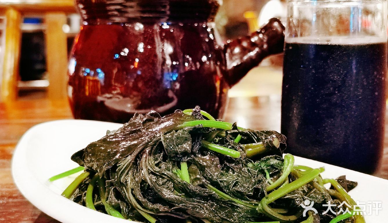 黑龙潭剁椒大鱼头🐟，🌶️辣安逸了！