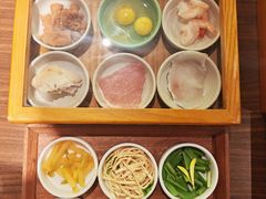 -良米山·云南野生菌过桥米线(上海首店)