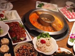 -佬土鹅肠火锅(解放路店)