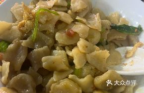 Stir-Fried Hand-Torn Noodles