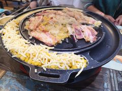 -胡悦里韩式烤肉(芝罘万达广场店)