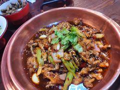 饕餮馋嘴牛蛙-虾弄弄海派小龙虾·牛羊蝎子火锅