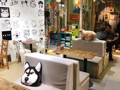 大堂-小时光咖啡馆(开森度假森林店)
