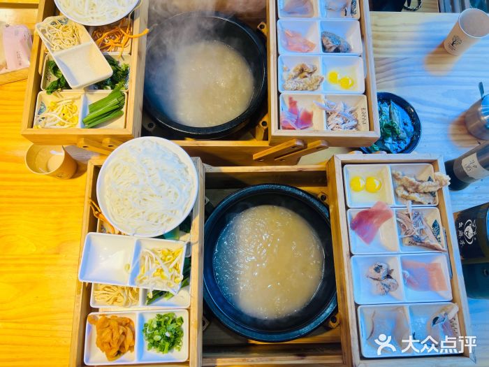 勺子米线·云南传统小吃市集(四方街店)图片