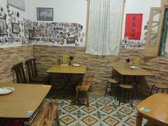 大堂-老宅原住民沙茶面精品小吃(龙头路店)