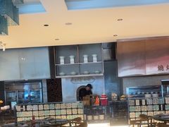 -东方红海鲜百汇(国际大厦店)