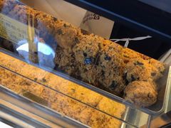 -鲍师傅糕点(江苏路店)