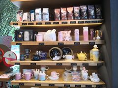 零售区-星巴克(人民公园店)