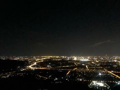 -鬼笑石后山停车场