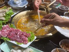 -顶顶汤火牛排火锅·经典铜锅涮肉