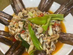 -三亚火车头万人海鲜广场