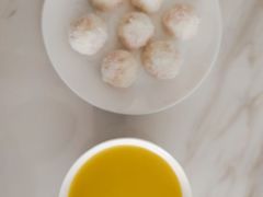 -爱贝佳母婴护理服务中心·月嫂育儿嫂(鲁迅路店)