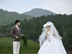 -第一夫人婚纱摄影(南京店)