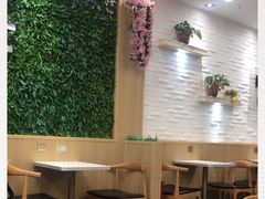 -华莱士(长虹大道中段店)