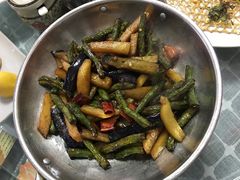 干锅地三鲜-天天向上素食餐厅(五台山店)