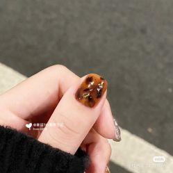 -鑫悦日式美甲美睫