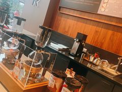 -星巴克(广州百信广场东区店)