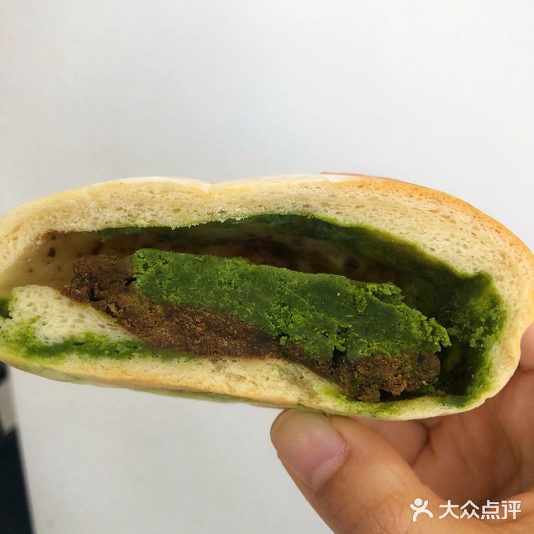 米面包比米吐司好吃！五十铃抹茶还是超浓郁！