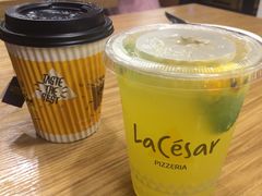 -乐凯撒披萨(东方新世界店)
