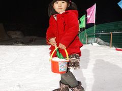 -采薇庄园四季滑雪场