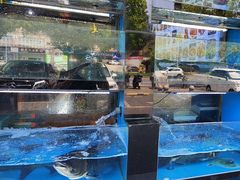 -老农民柴火灶鲜鱼馆