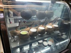 -椰爺爺·椰子冻砵仔糕